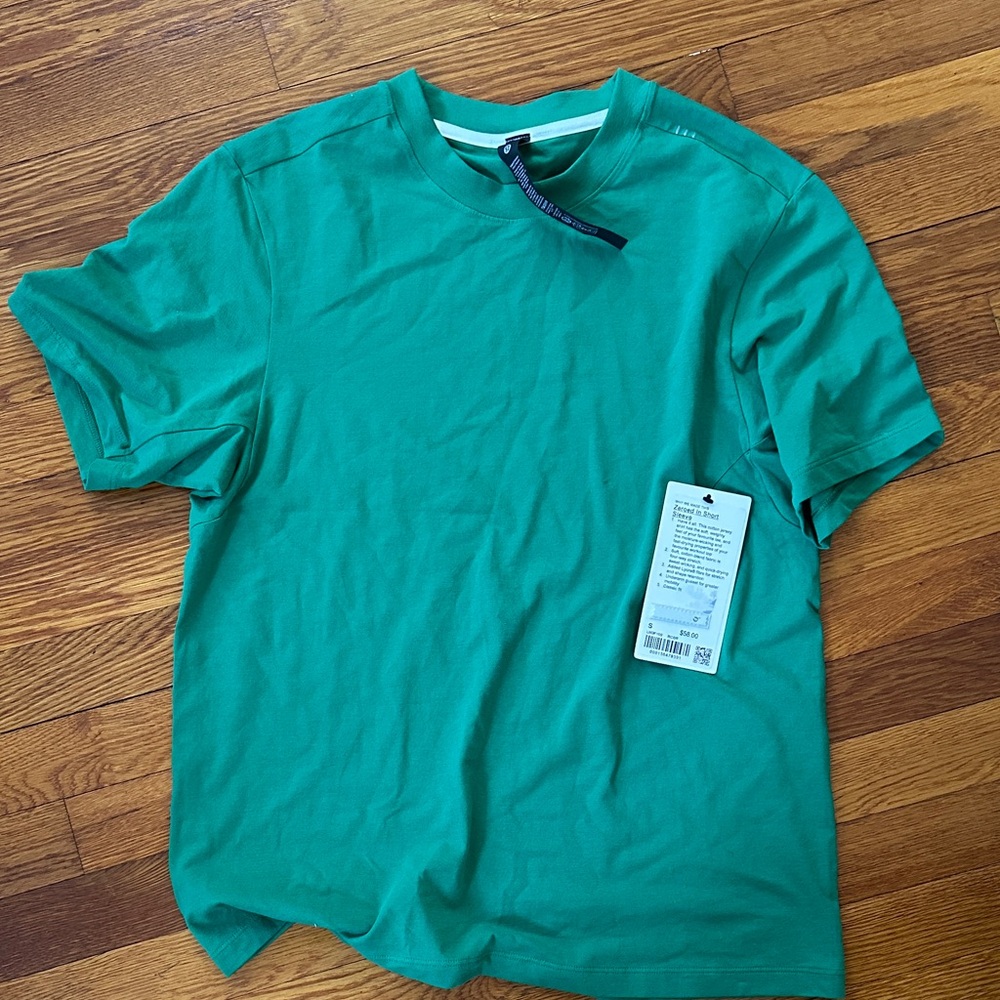Lululemon men’s zeroed in short sleeve size small Men's Men’s lulu T-Shirt